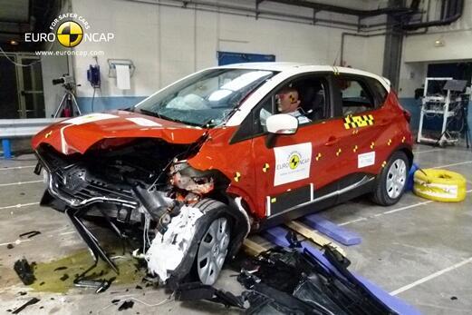 רנו קאפצו'ר - מבחן ריסוק