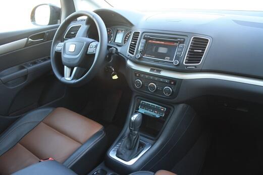 סיאט אלהמברה פנים