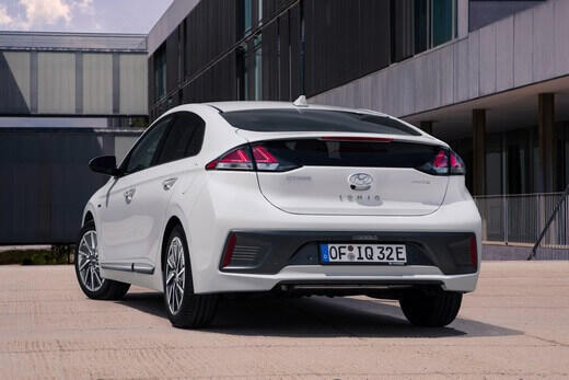 יונדאי איוניק