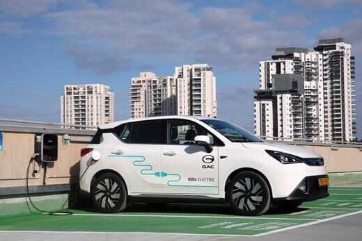 רכב חשמלי GAC