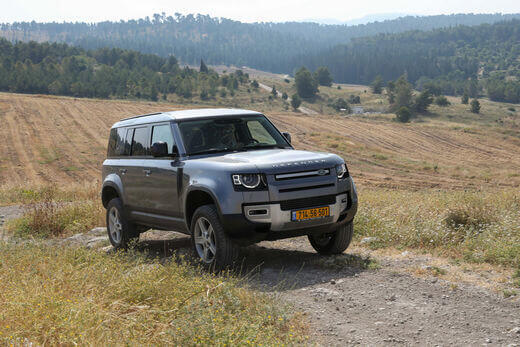 לנדרובר דיפנדר