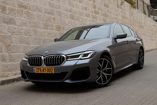 במוו סדרה 5 - מתיחת פנים