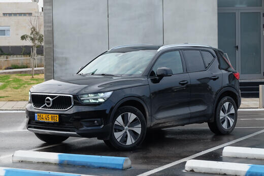 וולוו XC40