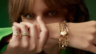 Новый тренд в украшениях - змеиный мотив  