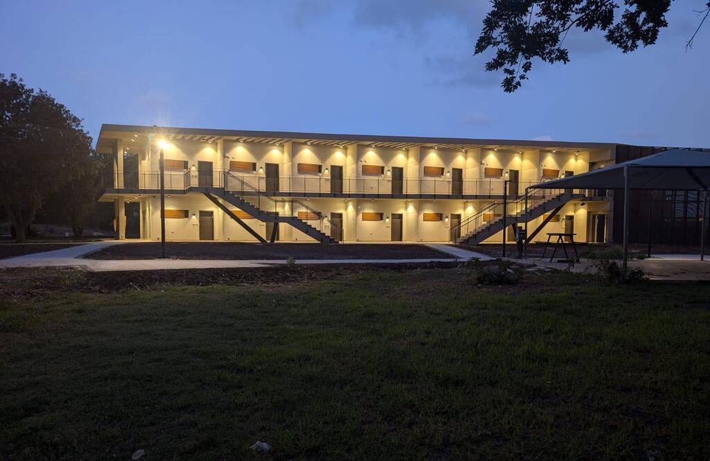 New home for lone soldiers at Hannaton 