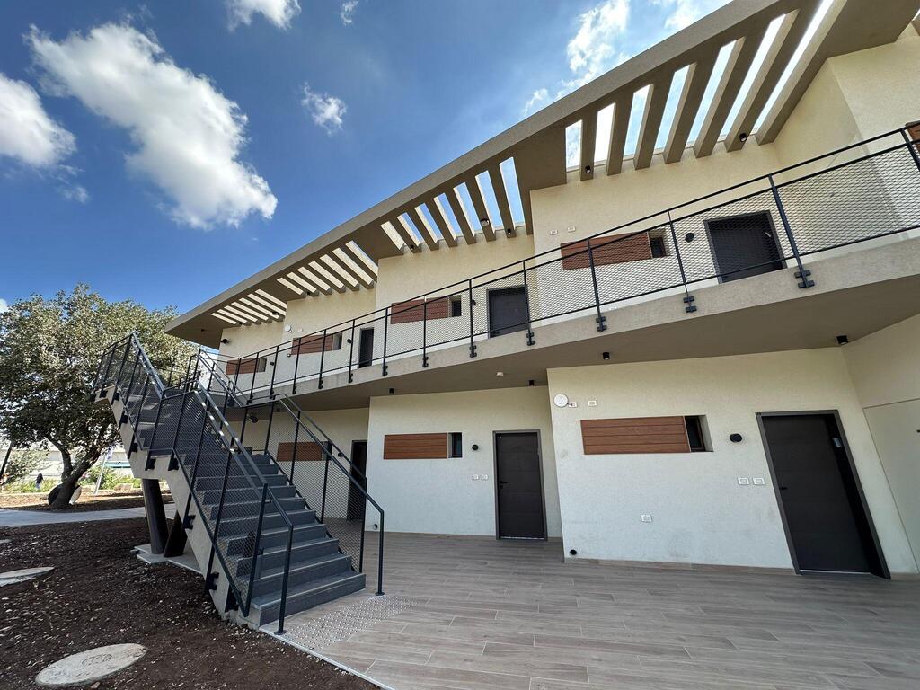 New home for lone soldiers at Hannaton 