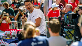 צ'רלי קירק באירוע באוניברסיטה ביוטה, לפני שנורה