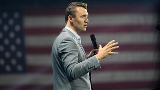 צ'רלי קירק שמרן ארה"ב נורה