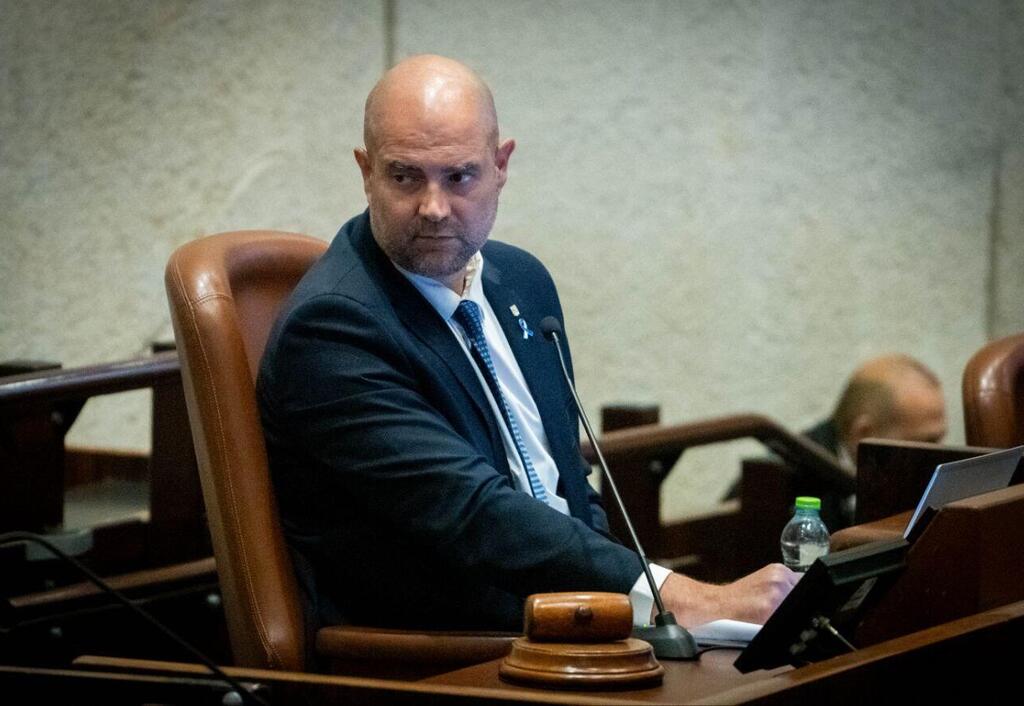 Knesset speaker Amir Ohana wields considerable power (Photo: Shilo Shalom) מליאת הכנסת - דיון פגרה להצבעה על תוספת התקציב של הקופסא הביטחונית
