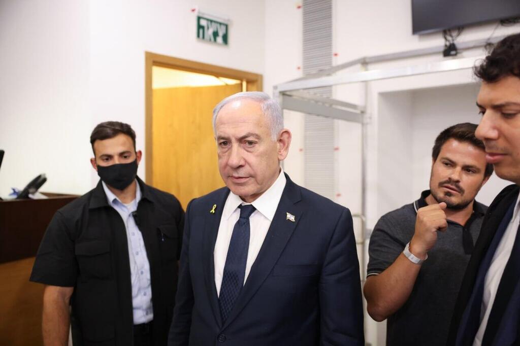 נתניהו באולם הדיונים