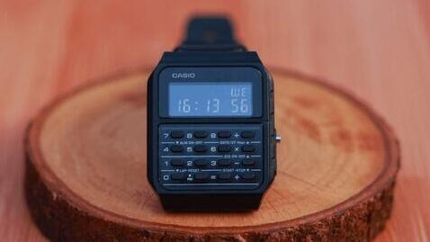 שעון מחשבון קסיו