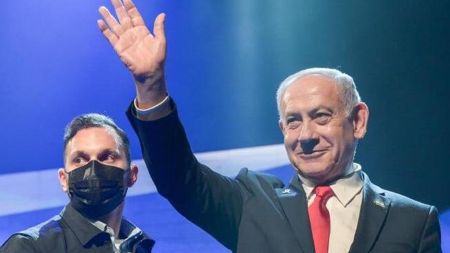 טקס חתימה על תוכניות בנייה בשטחי E1 במעלה אדומים