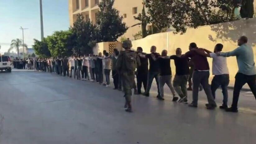"Марш террористов" в Туль-Кареме (Кадр видеозаписи) מסע מעצרים רחב שערכו כוחות צה"ל ברחובות העיר טול כרם