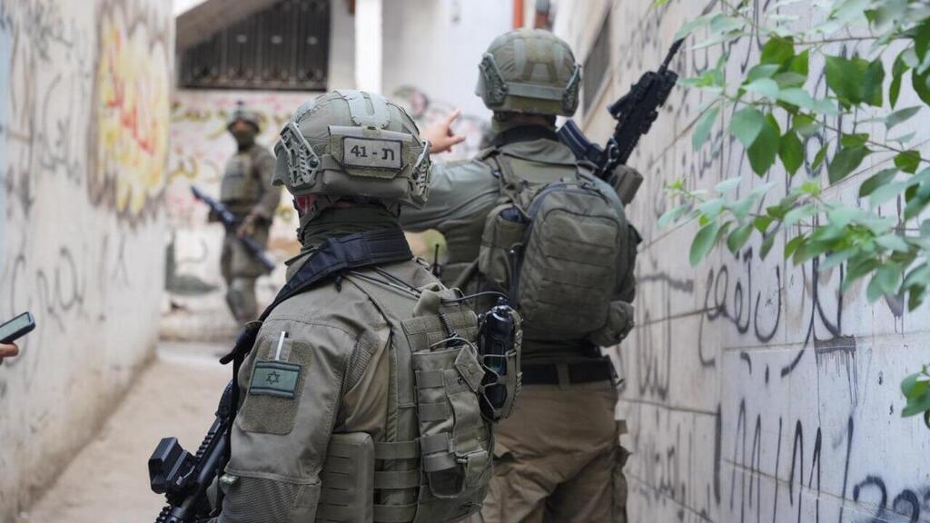 משטרה מג"ב פשיטה בית מחבל ביצע פיגוע מלון צובה