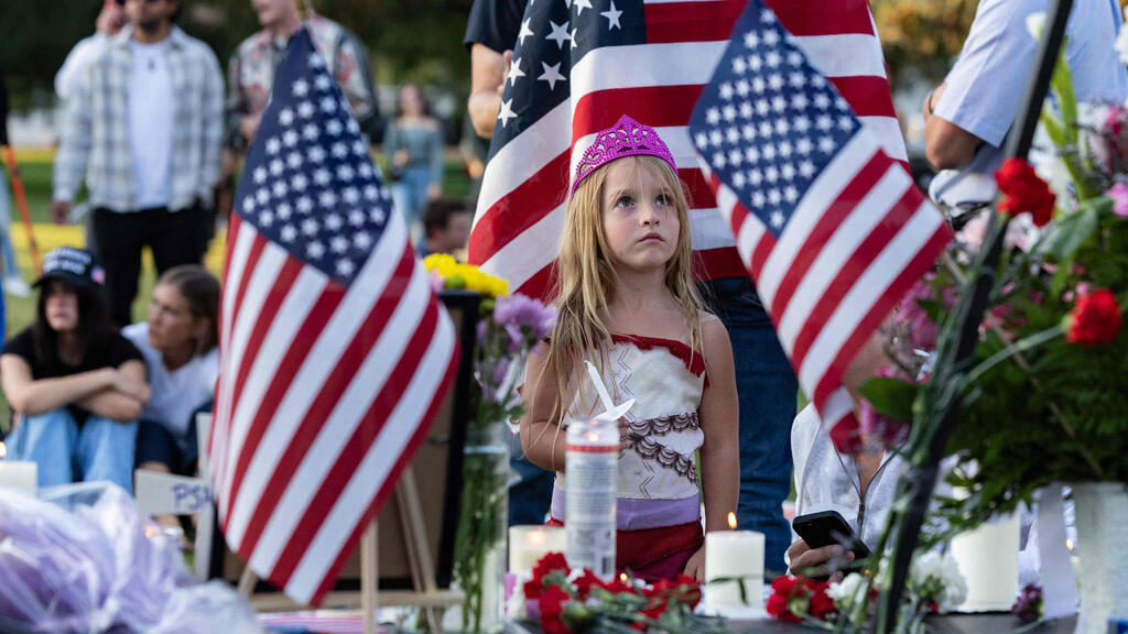 אירוע לזכר צ'רלי קירק ב יוטה ארה"ב
