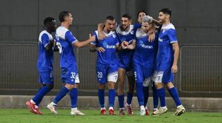 שחקני עירוני קריית שמונה חוגגים