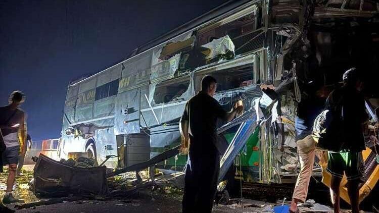 זירת תאונת דרכים בוויאטנם שבה נפצעו שמונה מטיילים ישראלים