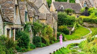 הכפר ביבורי ברגע של שלווה