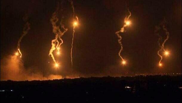 כוחות צה"ל יורים פצצות תאורה באזור צפון הרצועה