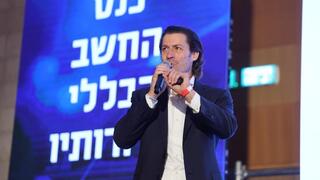 דובי פרנסיס