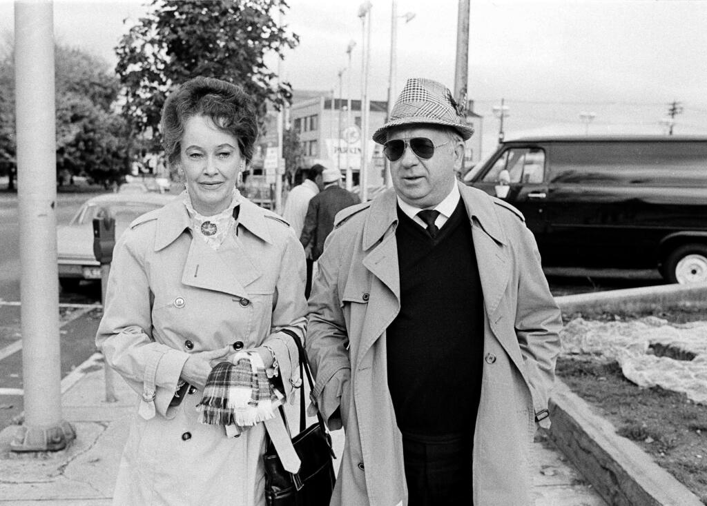 Ed and Lorraine Warren (Photo: AP Photo/Bob Child) אד ולוריין וורן