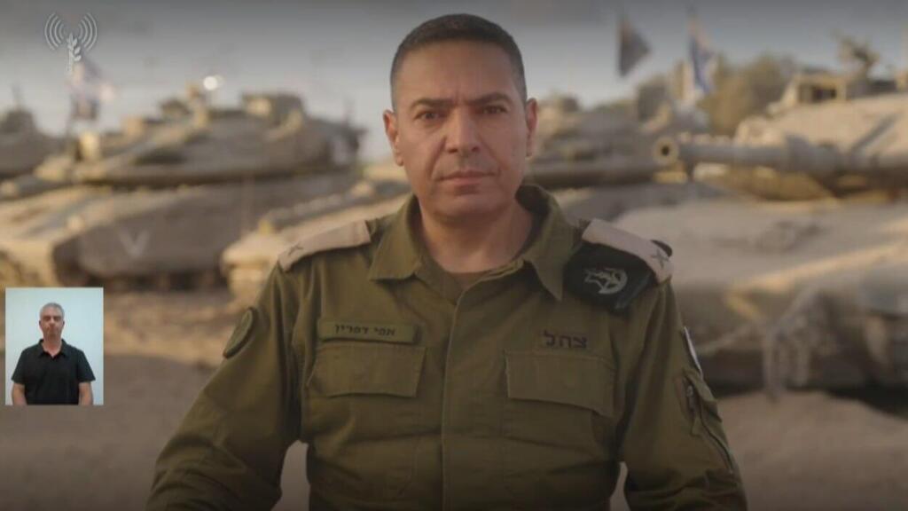 Эфи Дафрин (Фото: пресс-служба ЦАХАЛа) דובר צה"ל אפי דפרין בהצהרה לתקשורת
