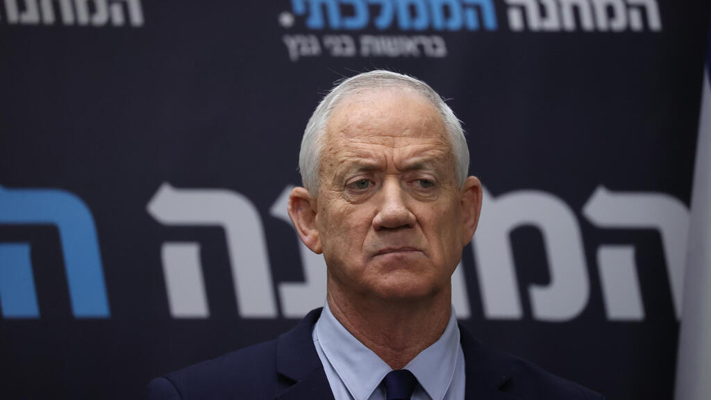 Blue and White Chairman Benny Gantz (Photo: Alex Kolomoisky) בני גנץ