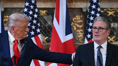 הצהרת נשיא ארה"ב דונלד טראמפ וראש ממשלת בריטניה קיר סטרמר