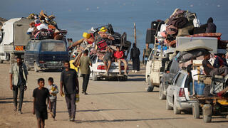 עזה פלסטינים עוזבים מצפון הרצועה דרומה
