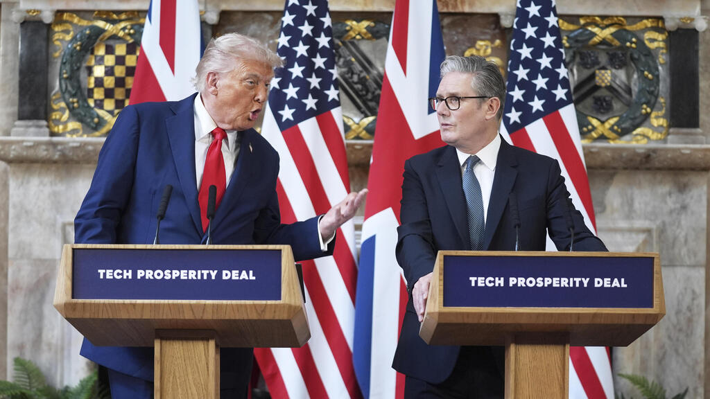 הצהרת נשיא ארה"ב דונלד טראמפ וראש ממשלת בריטניה קיר סטרמר