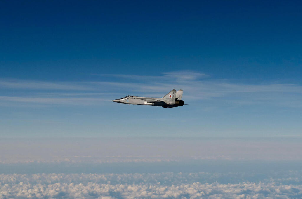 A Russian MiG-31 fighter jet over the Baltic Sea (Photo: AFP PHOTO / SOURCE / BYLINE) מטוס רוסי מיג 31 מעל הים הבלטי