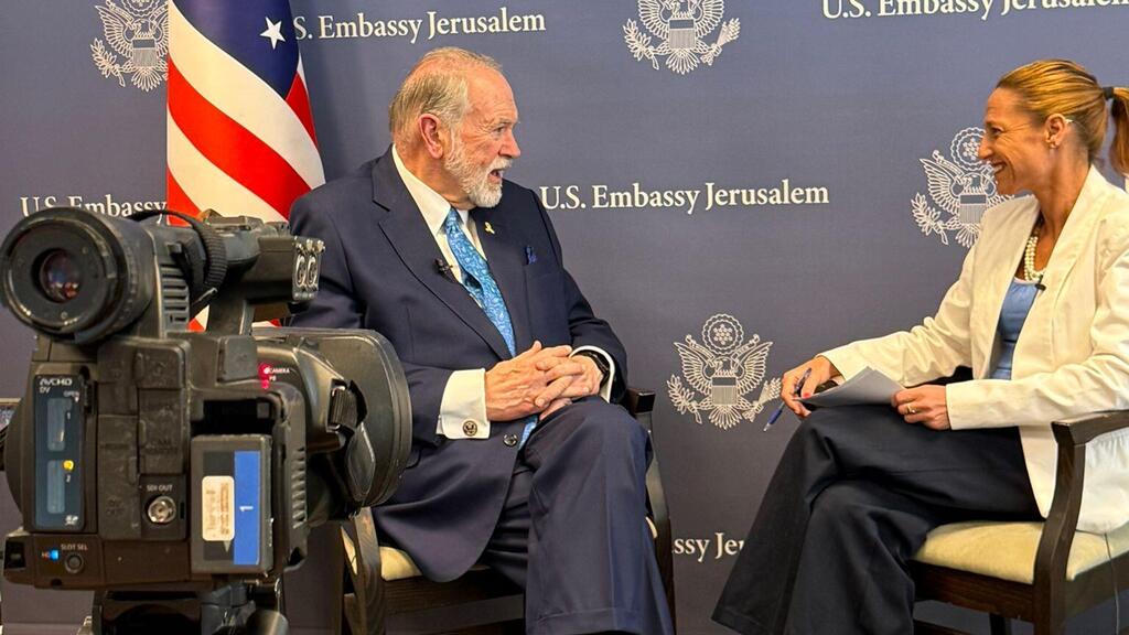 U.S. Ambassador Mike Huckabee with ILTV Executive Editor Maayan Hoffman