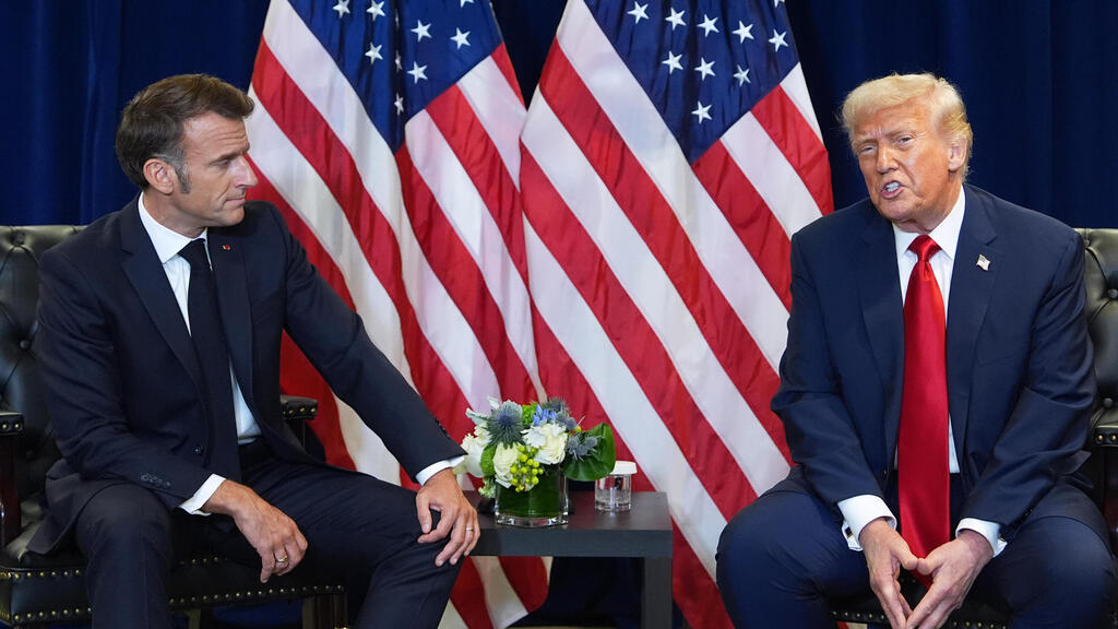 Трамп и Макрон (Фото: AP/Evan Vucci) טראמפ ומקרון