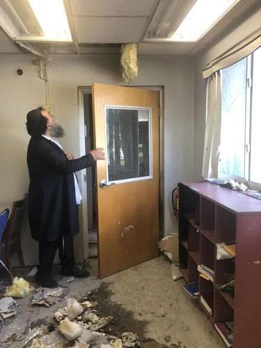Local police are calling the incident a 'hate crime' (Photo: Chabad of Charlotte County) הנזק למקום