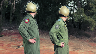 סא"ל (במיל') תבור (מימין) ורס"ן (במיל') בועז