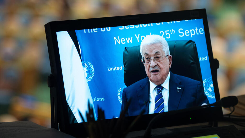 Abbas to address the UN by video again; Mahmoud Abbas speaks at last year’s session (Photo: Angelina Katsanis/AP) אבו מאזן נאום וידאו העצרת הכללית של האו"ם