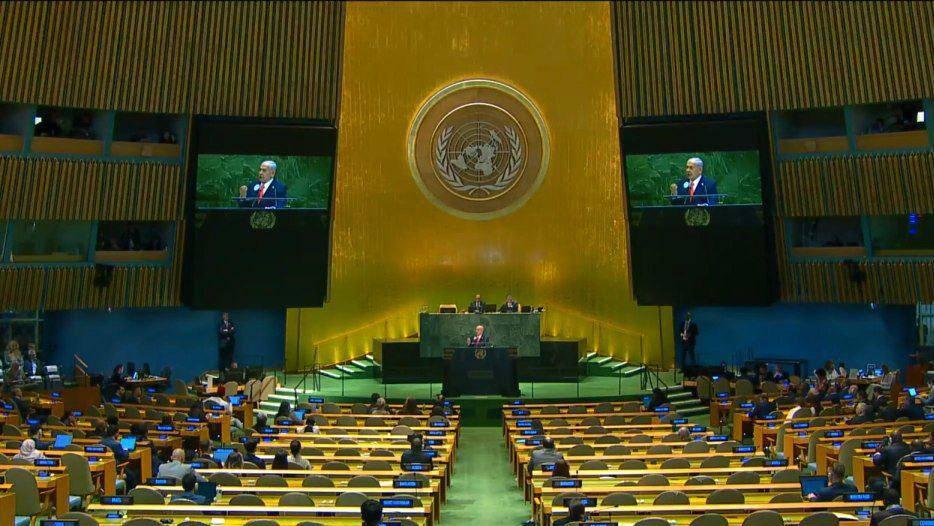  "נאום מול כיסאות ריקים"