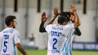 שחקני עירוני טבריה חוגגים