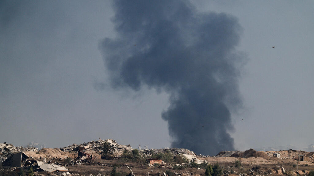 רצועת עזה עשן תקיפות צה"ל