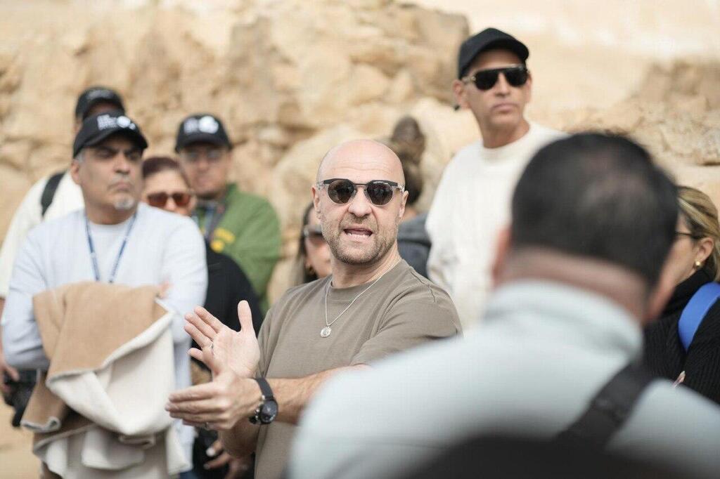 Bishop Robert Stearns 