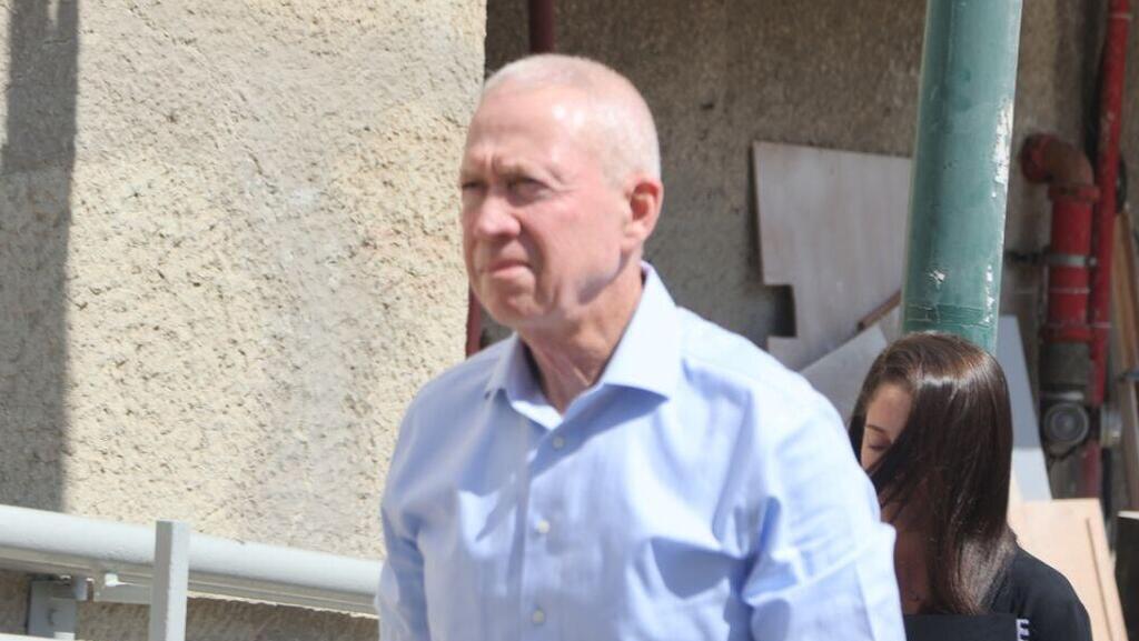 Йоав Галант (Фото: Моти Кимхи) יואב גלנט מתייצב לדיון בעניין הדחתו מהליכוד