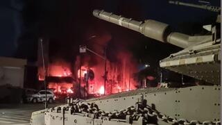 טנק של גדוד 53 מגיע לקרב במשטרת שדרות 