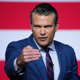 ארה"ב שר ההגנה פיט הגסת' כינוס מיוחד ל גנרלים