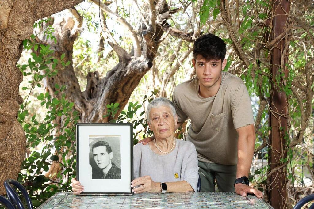 גבריאלה ויונתן שלו המספרים את סיפורו של שאול שלו ז"ל