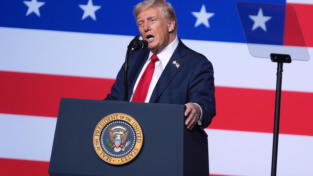 ארה"ב כינוס קצינים של שר ההגנה פיט הגסת' נשיא דונלד טראמפ