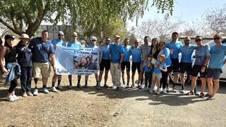 טקס זכרון בקיבוץ בבארי ל-11 הרוכבים שנרצחו בבוקר ה-7 באוקטובר