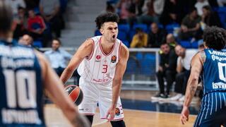 אנאדולו אפס - הפועל ת"א  אלייז'ה בראיינט