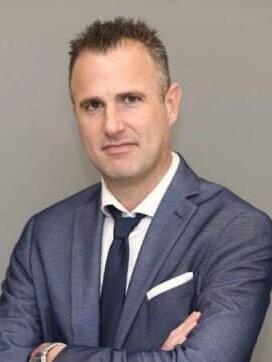 עו"ד ניר יסלוביץ