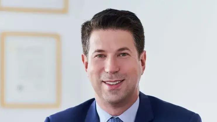 Проф. Карлос Португал Гувеа (Фото: harvard.edu) פרופ' קרלוס פורטוגל גובאה