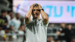 מאמן מכבי חיפה דייגו פלורס